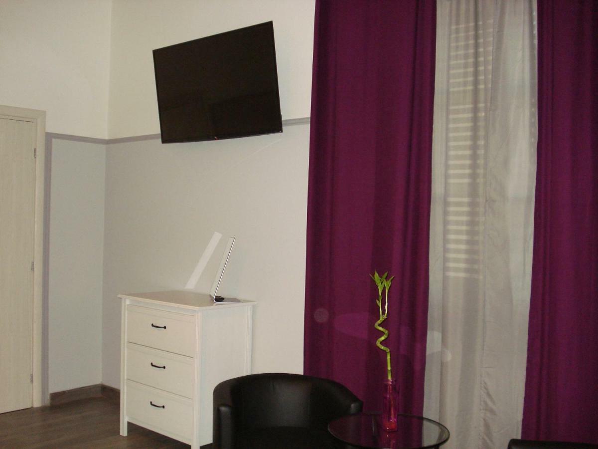 Casa Vacanza Cleo Катанія Екстер'єр фото